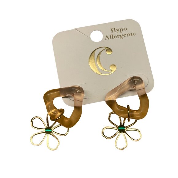 Hypoallergenic Charming Charlie Earrings With Gold-Tone Flower & Pink Acrylic Tr - Picture 7 of 7